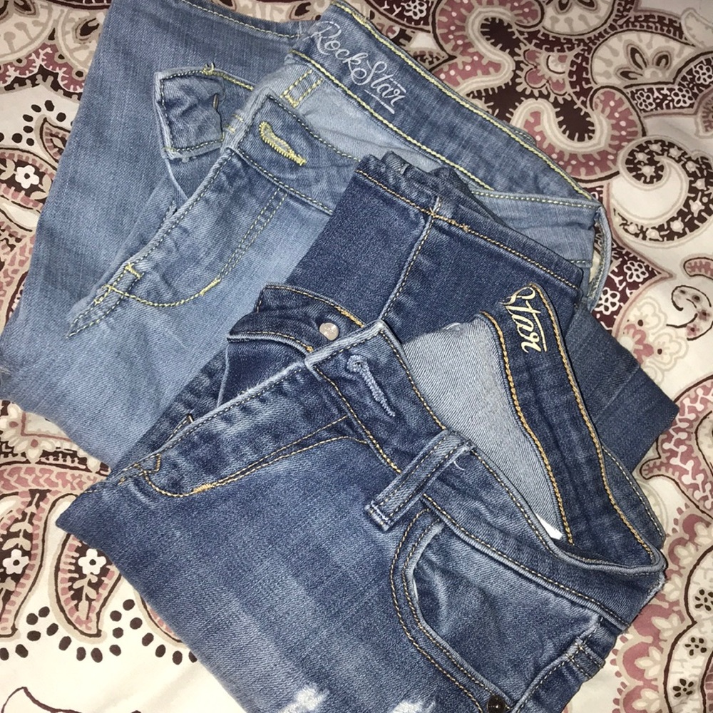 2 size 6 old navy rockstar jeans